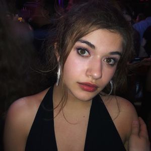 Meet your Posher, Eve